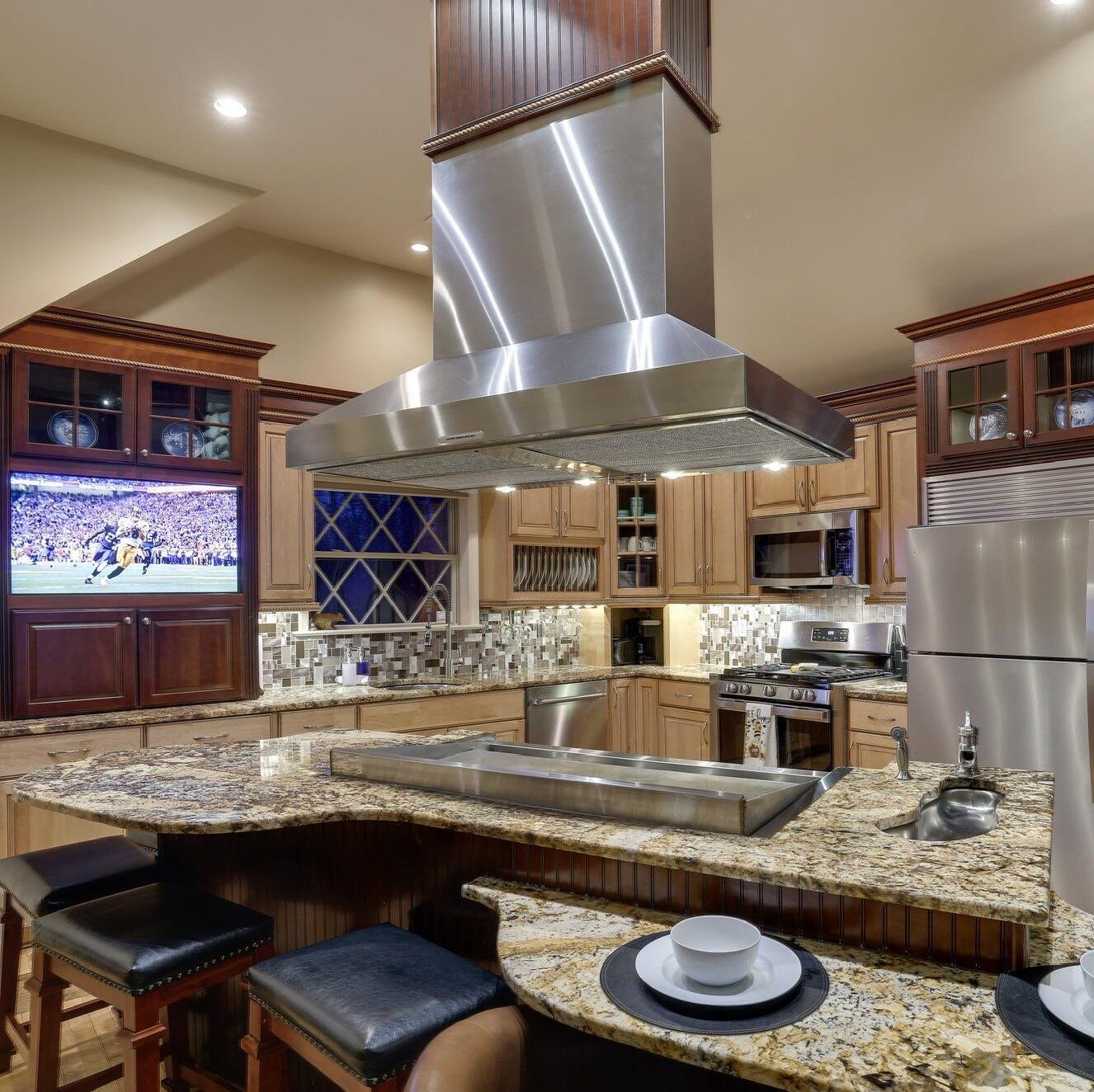 Gather-Around Hibachi Restaurant Cooking Experience