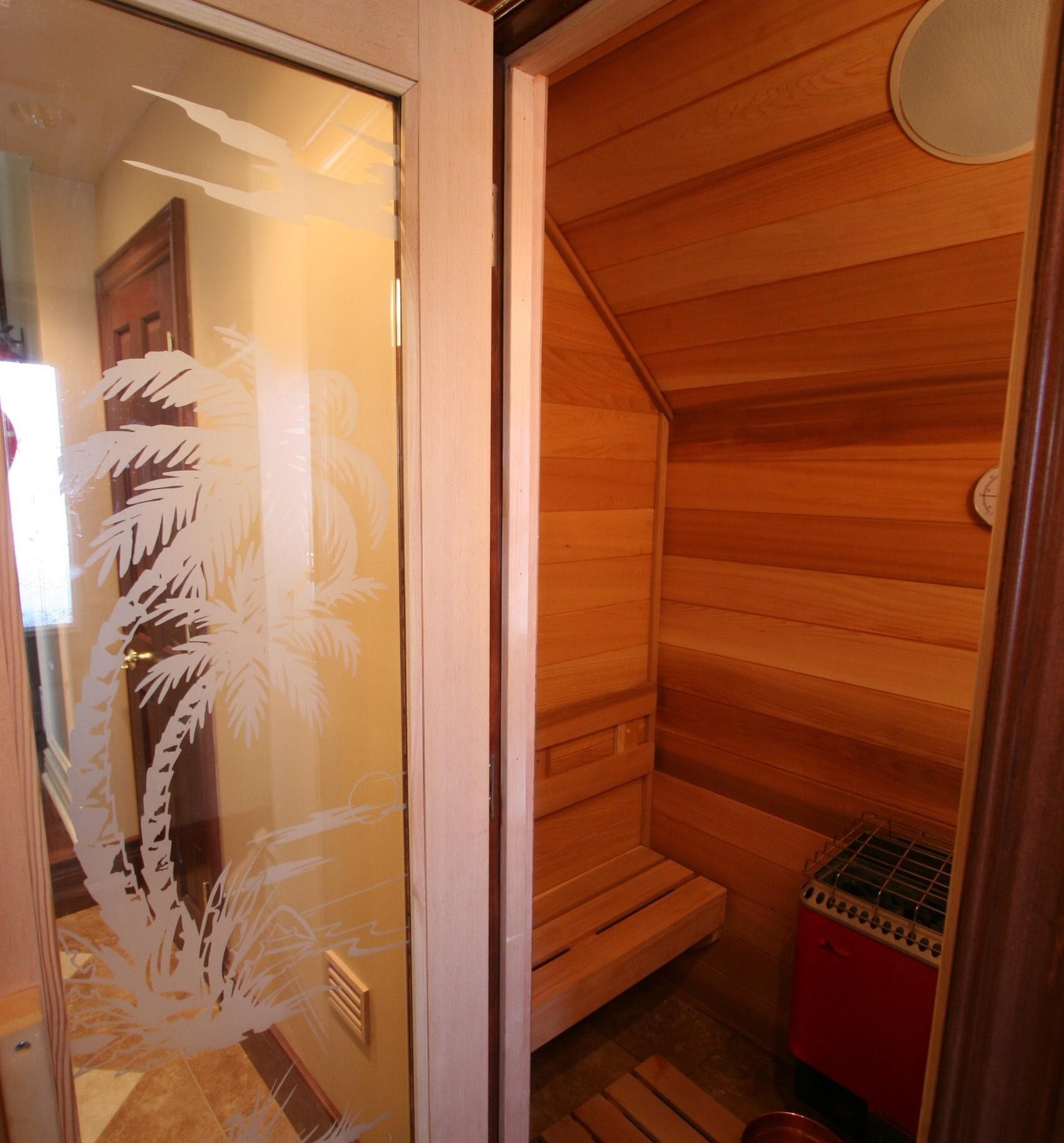 Cozy sauna to warm up after skiing or hot tub